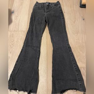 hollister flair and high rise black jeans size: 3